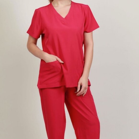 NWT scrub set size/M - Picture 1 of 5